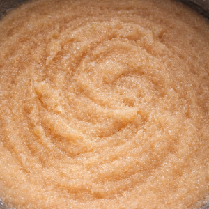 Exfoliante corporal de leche y miel