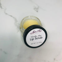 Lip Care Kit
